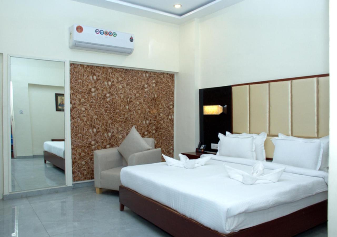 One Earth Santu Eco Resort Bhavnagar Extérieur photo
