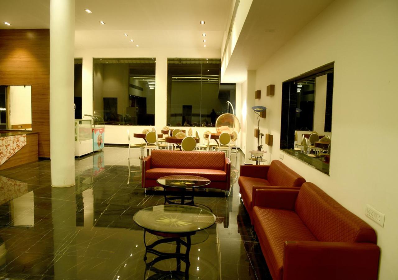 One Earth Santu Eco Resort Bhavnagar Extérieur photo
